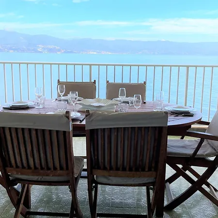 Vue Carmino アジャクシオ