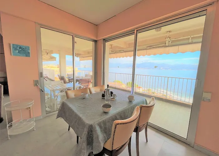 Vue Carmino * 阿雅克肖